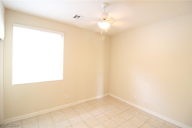 Building Photo - 754 Rise Canyon Dr