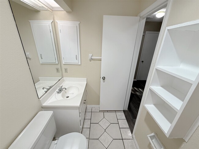 Building Photo - 14411 Cypress Leaf Dr