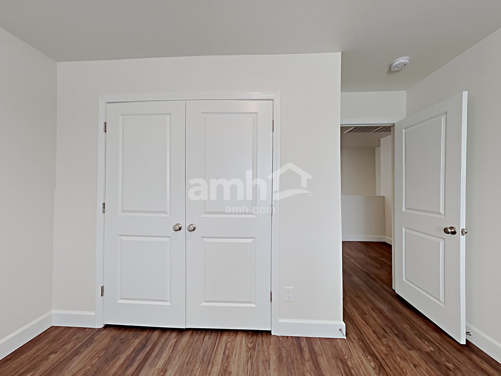 Building Photo - 1717 Viaggio Ave