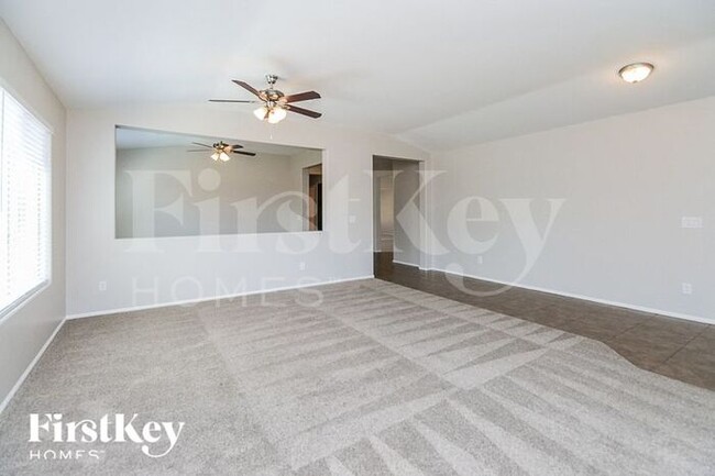 Building Photo - 3842 E Aragonite Ln