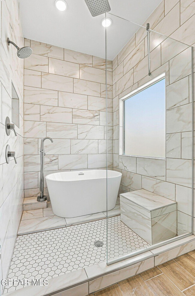 Building Photo - 15337 Promise Ct