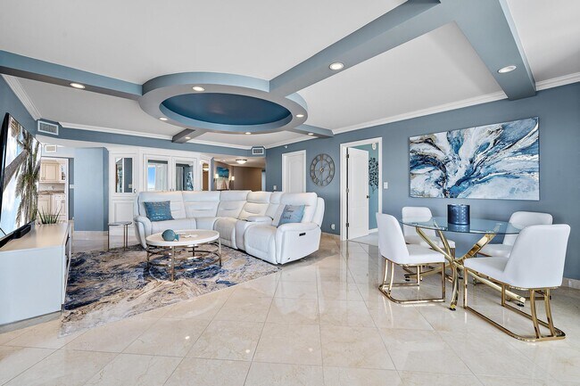 Building Photo - 5200 N Ocean Dr