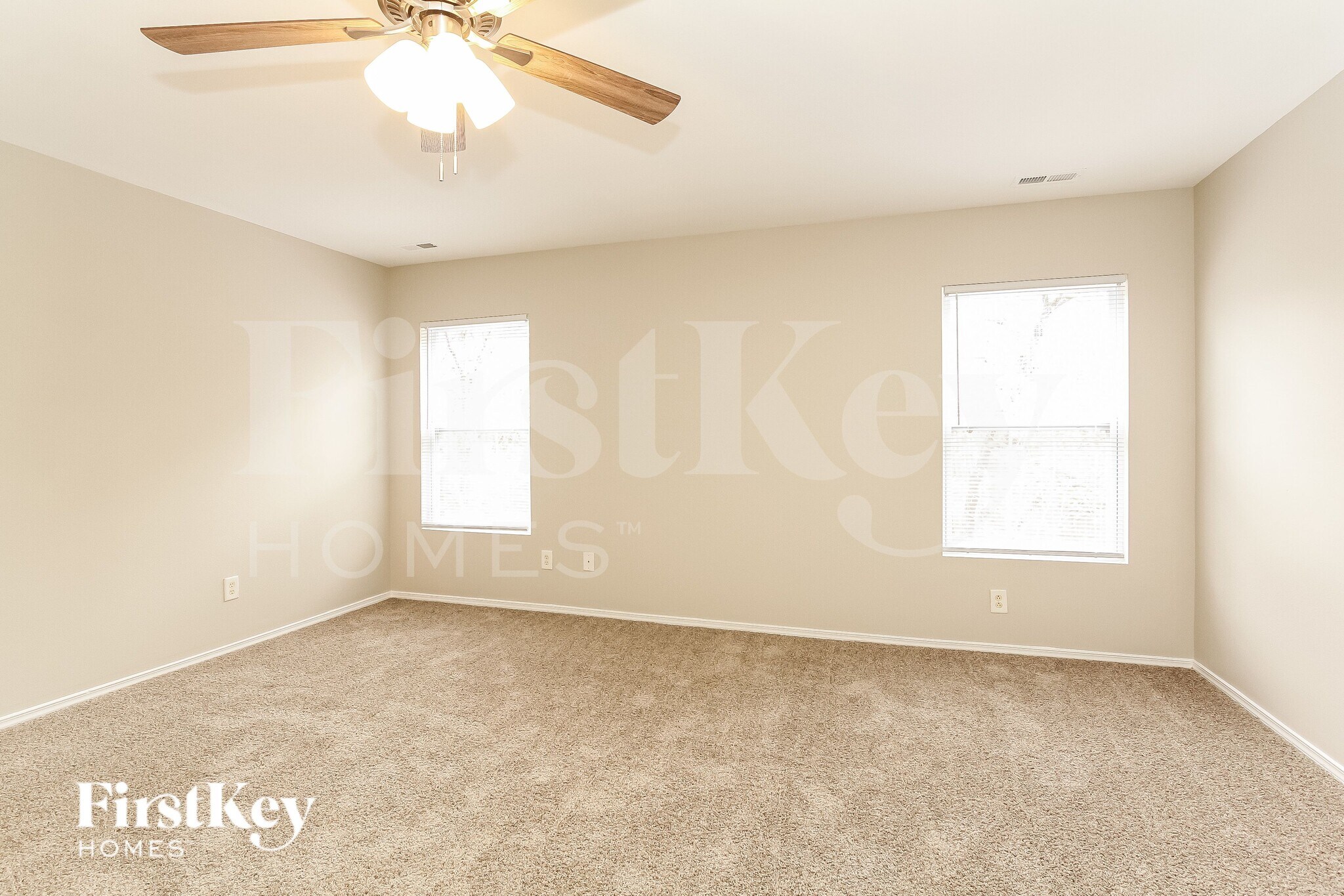 Building Photo - 2709 Buckleigh Dr