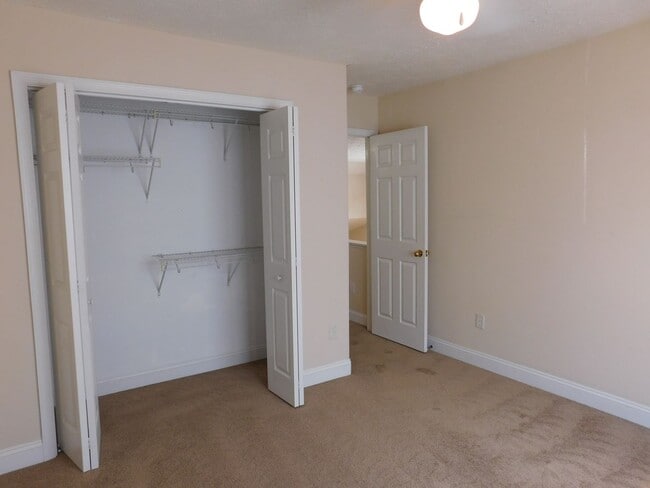 Building Photo - 4204 Arbor Green Way