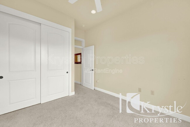 Building Photo - 1128 Waltz Ct