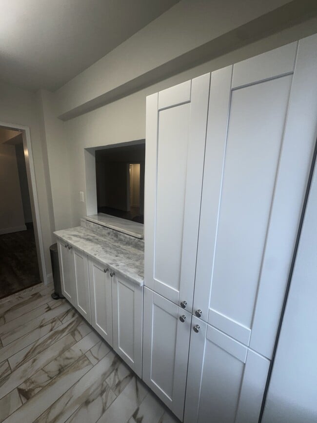 Building Photo - 3901 Tunlaw Rd NW