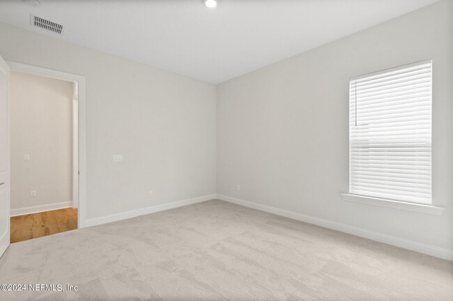 Building Photo - 120 Elm Br Rd