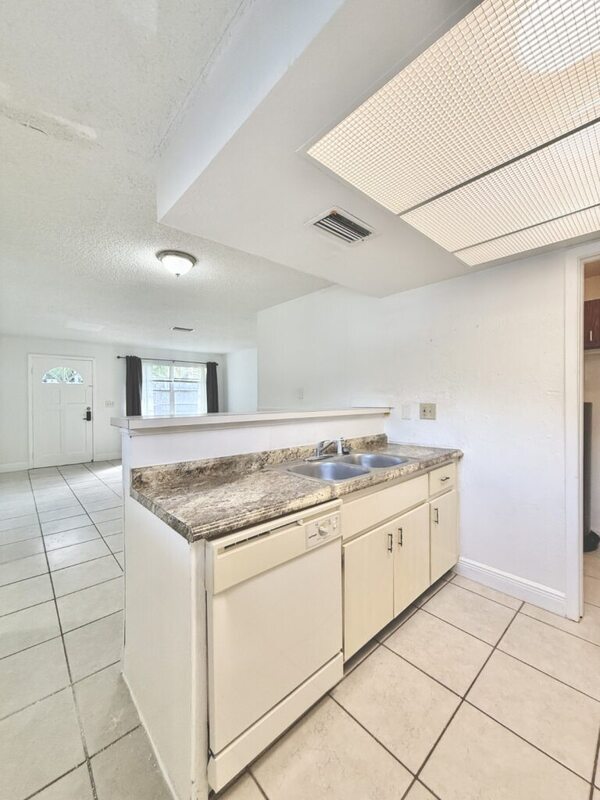 Building Photo - 2658 Sunny Breeze Ave