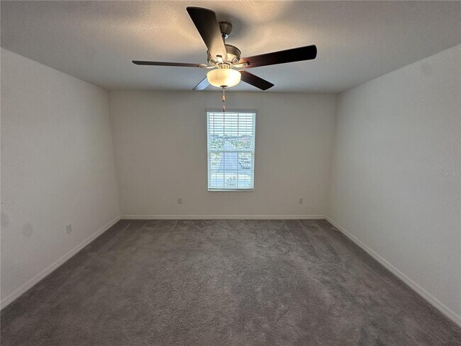 Building Photo - 1742 Red Loop