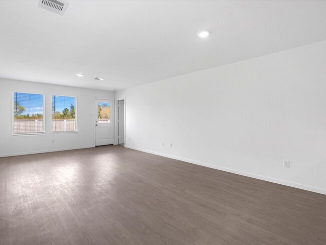 Building Photo - 28727 Texas Plns Dr