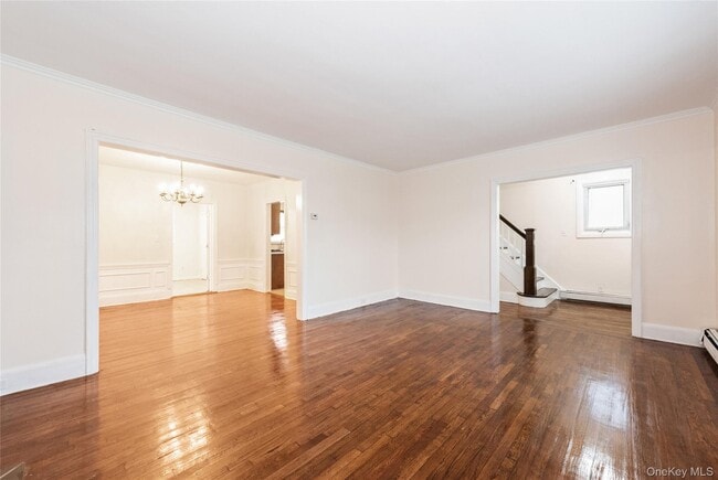 Building Photo - 166-23 24th Ave