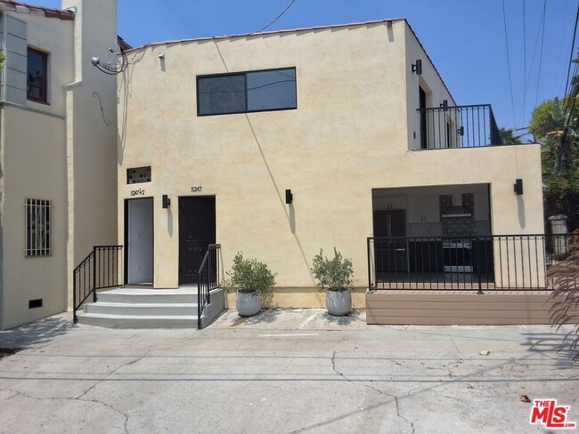 Primary Photo - 5247 S 9th Ave