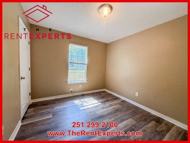 Building Photo - 14165 River Oaks Rd