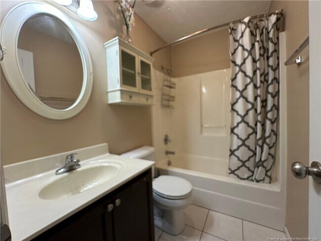 Building Photo - 1404 War Admiral Ct
