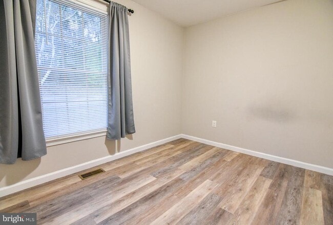 Building Photo - 1118 Stagecoach Trail