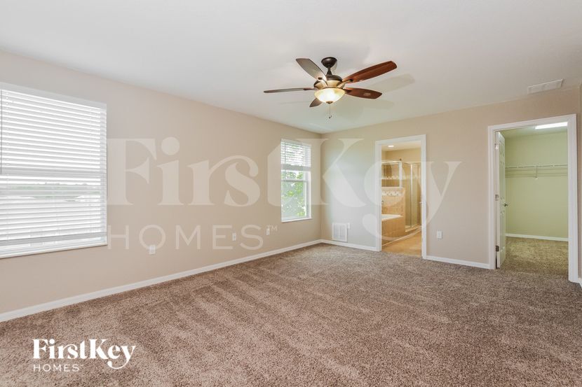 Building Photo - 109 8th St