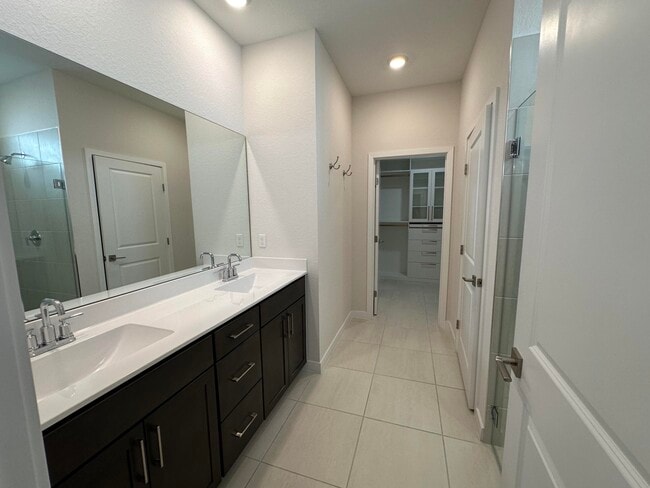 Building Photo - 7078 Rockwood Rd