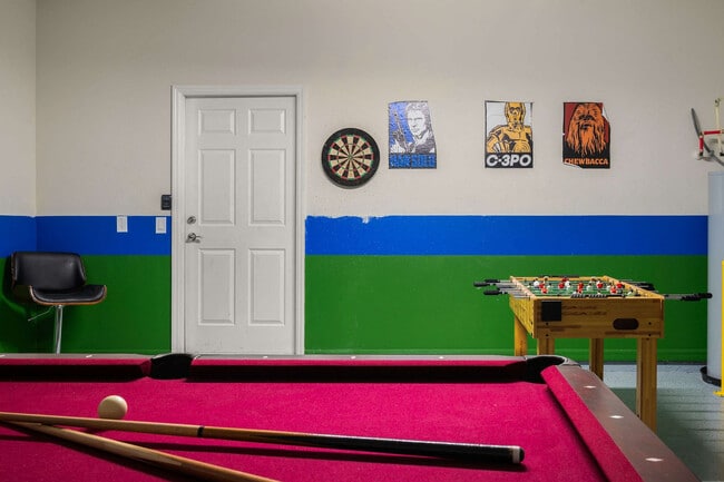 Building Photo - 1626 Lima Ave