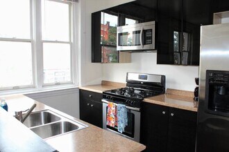 Building Photo - 2331 E Carson St