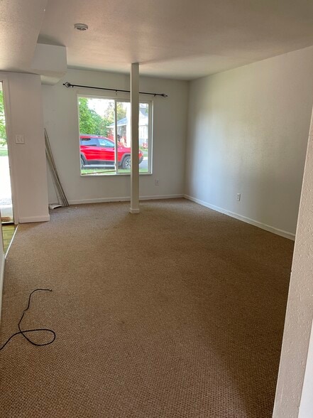 Living room - 203 E. Main St.