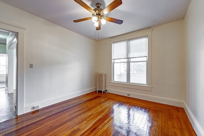 Building Photo - 39 O'Connor Ave