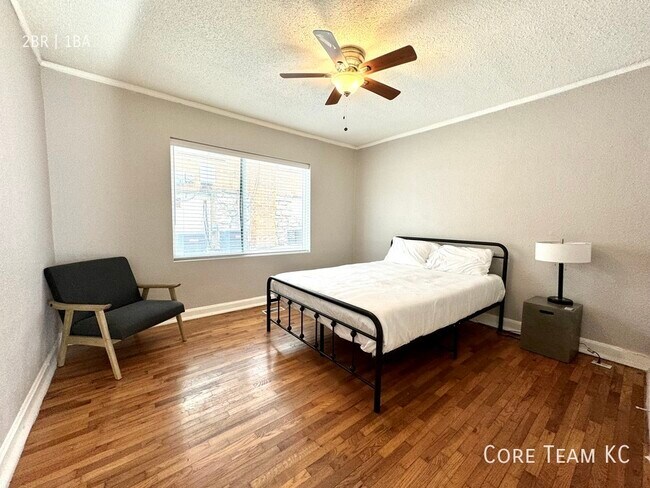 Building Photo - 4511 Roanoke Pkwy