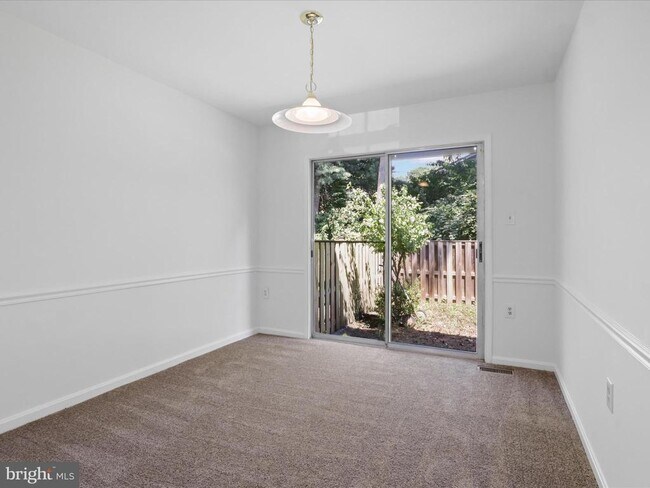 Building Photo - 5513 Ridgeton Hill Ct