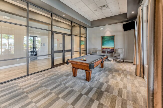 Building Photo - Available Pet Friendly Annual in Artesia!
