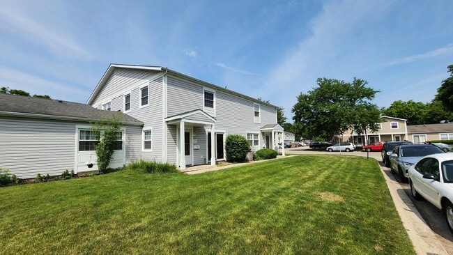 Primary Photo - 653 Hale Ct