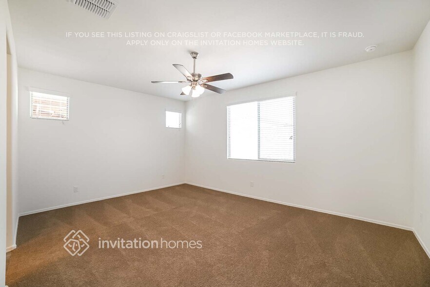 Building Photo - 19444 W Solano Dr