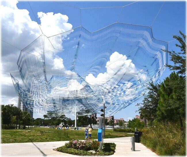 Building Photo - 814 67th St S