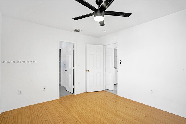 Building Photo - 7783 SW 94th Ln