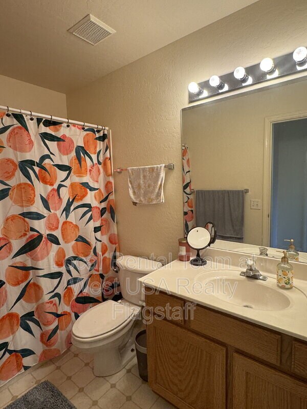 Building Photo - 1742 N Blue Spruce Cir