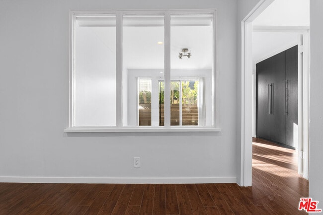 Building Photo - 612 Huntley Dr