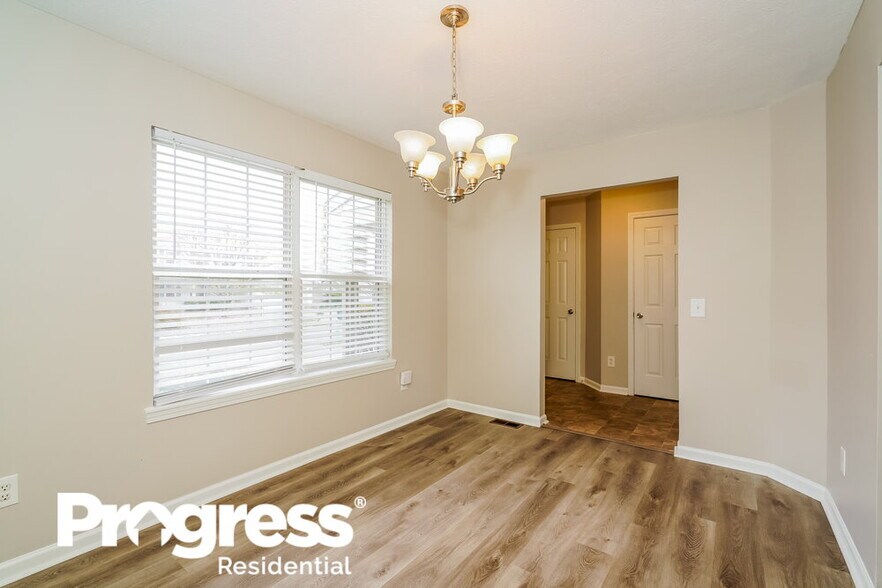 Building Photo - 6439 Kelsey Dr