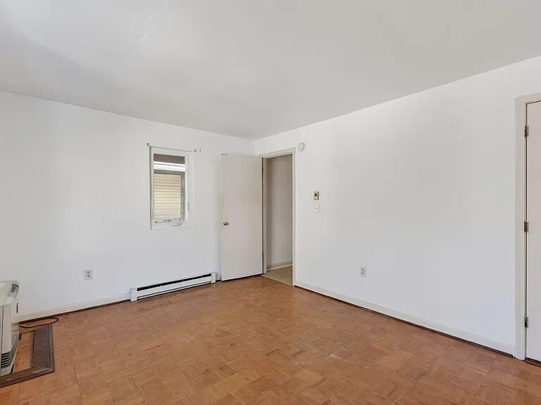 Second Bedroom - 8 Saint Lawrence St