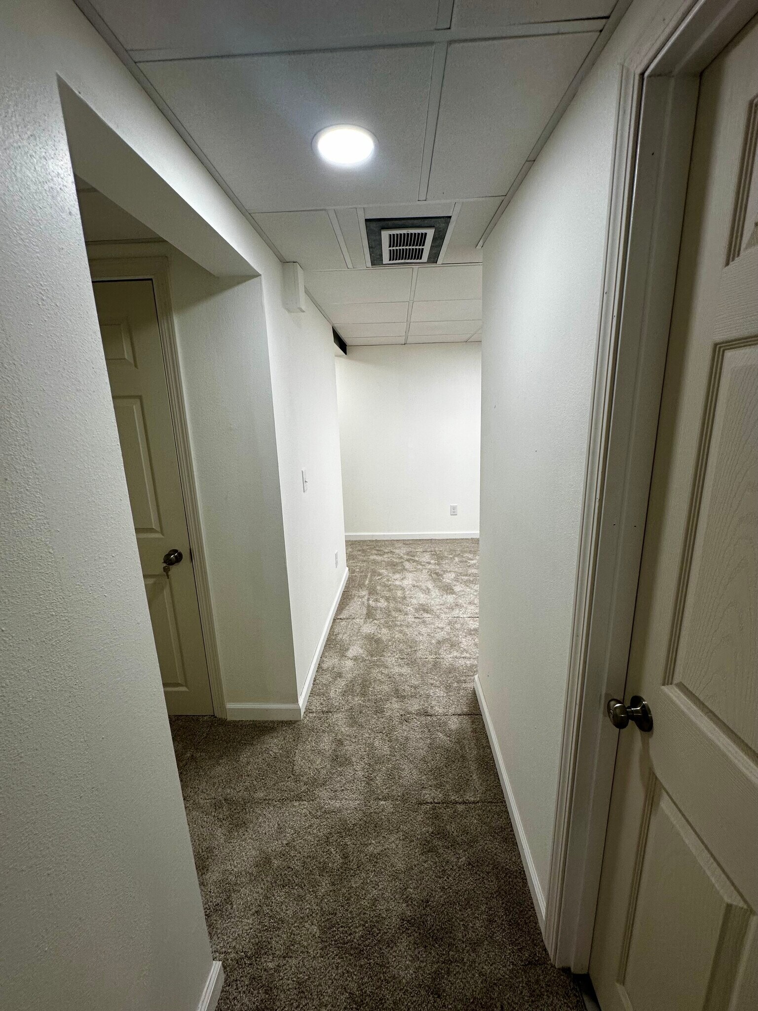 Building Photo - 4011 David Rd