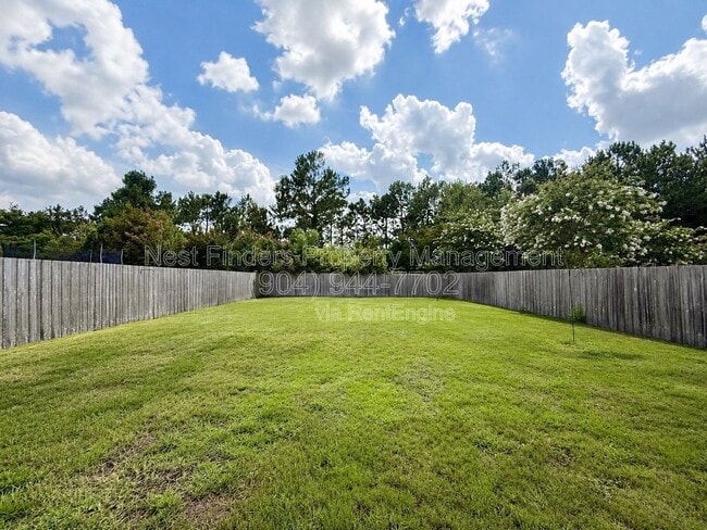 Building Photo - 14793 Falling Waters Dr