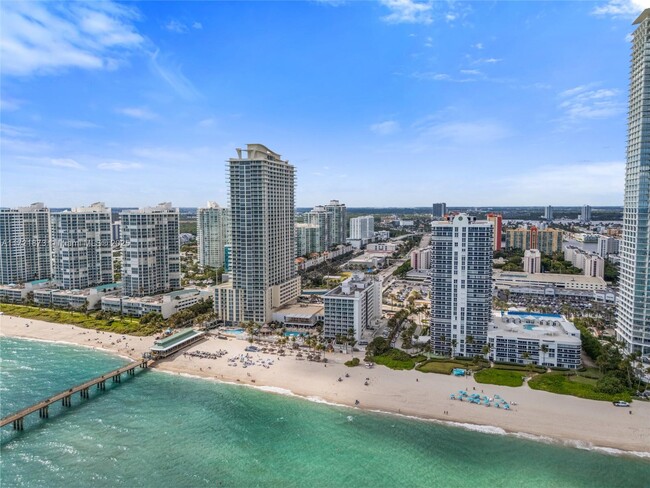 Building Photo - 330 Sunny Isles Blvd