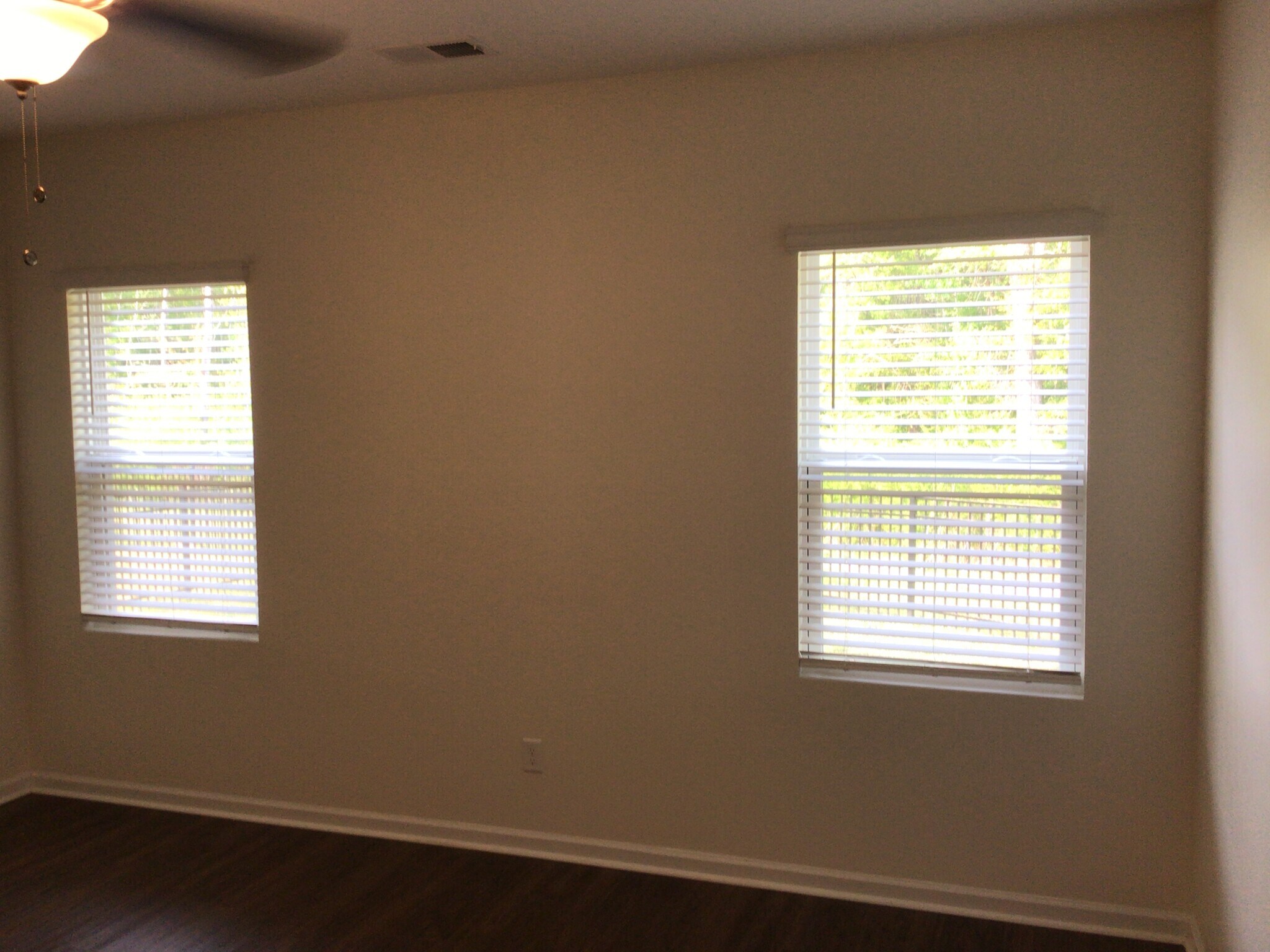 Building Photo - 128 Orion Way