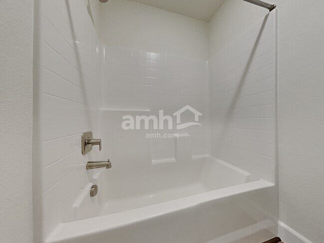 Building Photo - 85 Miners Reserve Ln