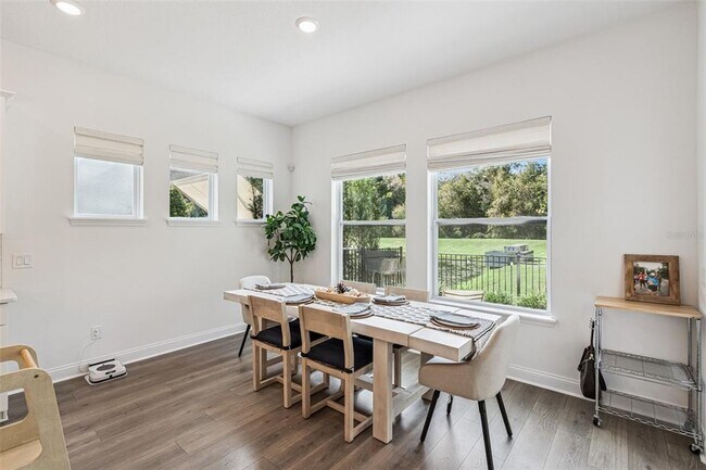 Building Photo - 534 Wishbone Ln