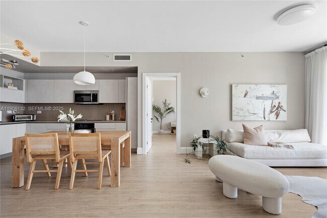 Building Photo - 3470 E Coast Ave