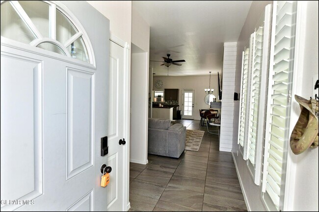 Building Photo - 224 Glenlivet Way