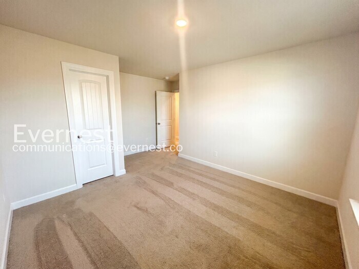 Building Photo - 2340 Valverde Wy