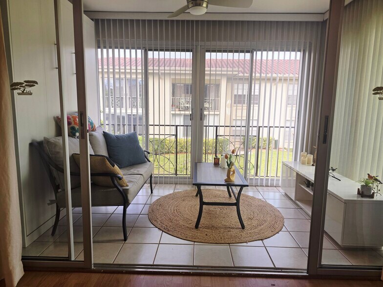 Building Photo - 19029 US Highway 19 N