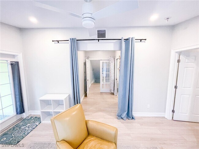 Building Photo - 6130 Painted Leaf Ln