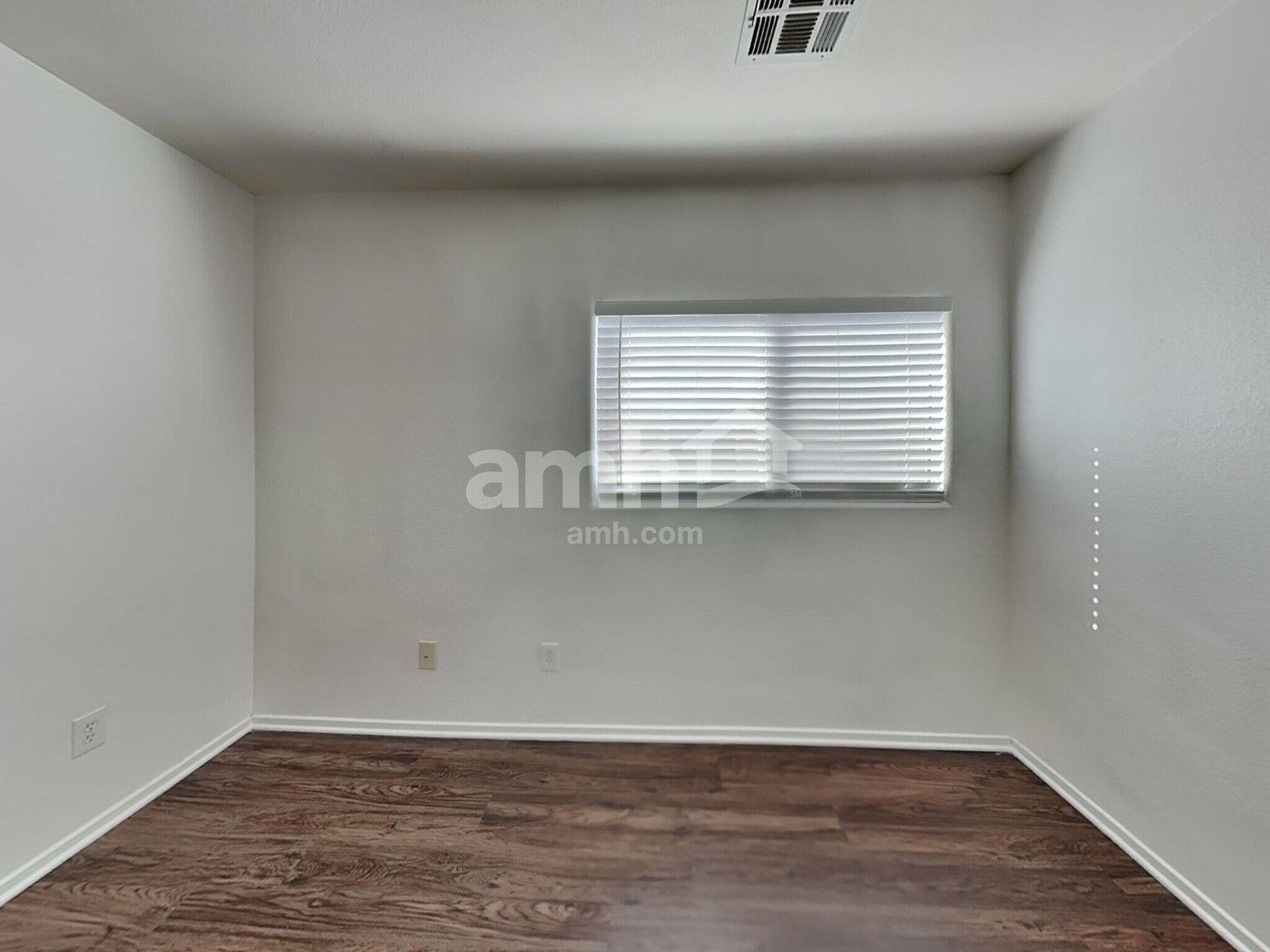 Building Photo - 3408 E Palatine Hills Ave