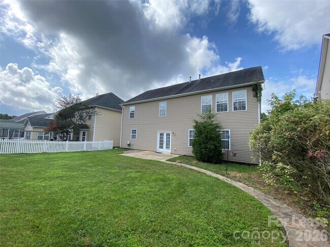 Building Photo - 13921 Daltrey Ln