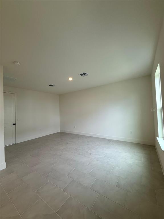 Building Photo - 15039 Groveside Rd